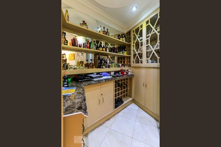 Apartamento à venda com 279m², 5 quartos e 6 vagas