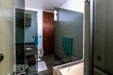 Apartamento à venda com 279m², 5 quartos e 6 vagas