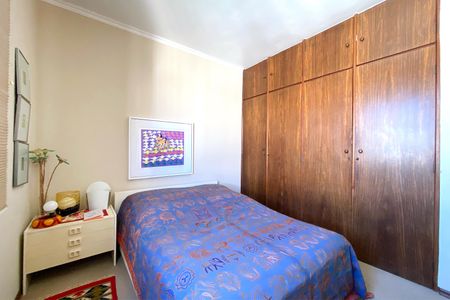 Apartamento à venda com 86m², 3 quartos e 2 vagasQuarto 1