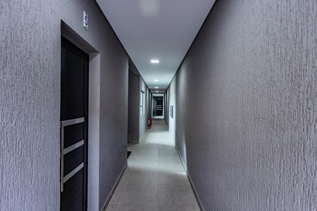 Studio para alugar com 30m², 1 quarto e sem vaga Studio para alugar com 30m², 1 quarto e sem vagaCorredor