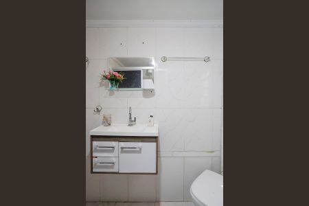 Casa para alugar com 120m², 2 quartos e 1 vagaBanheiro casa 1