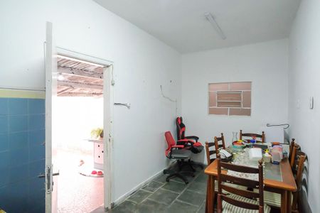 Casa para alugar com 120m², 2 quartos e 1 vagaCozinha casa 1