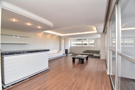 Apartamento para alugar com 270m², 3 quartos e 2 vagasSala de Estar
