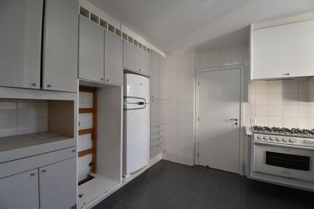 Apartamento para alugar com 270m², 3 quartos e 2 vagasCozinha