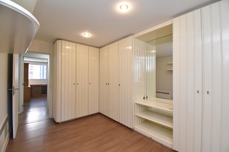 Apartamento para alugar com 270m², 3 quartos e 2 vagasQuarto 3