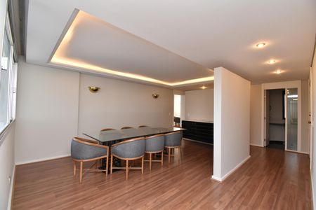Apartamento para alugar com 270m², 3 quartos e 2 vagasSala de Jantar