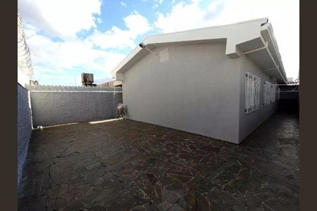 Casa para alugar com 140m², 3 quartos e 2 vagas