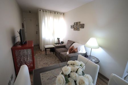 Apartamento à venda com 62m², 2 quartos e 1 vaga Apartamento à venda com 62m², 2 quartos e 1 vagaSala