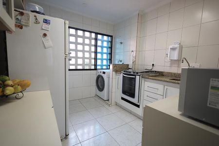 Apartamento à venda com 62m², 2 quartos e 1 vaga Apartamento à venda com 62m², 2 quartos e 1 vagaCozinha