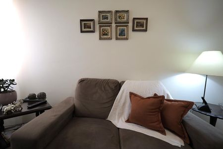 Apartamento à venda com 62m², 2 quartos e 1 vaga Apartamento à venda com 62m², 2 quartos e 1 vagaSala