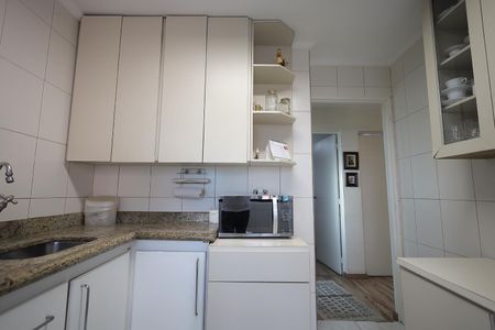 Apartamento à venda com 62m², 2 quartos e 1 vaga Apartamento à venda com 62m², 2 quartos e 1 vagaCozinha