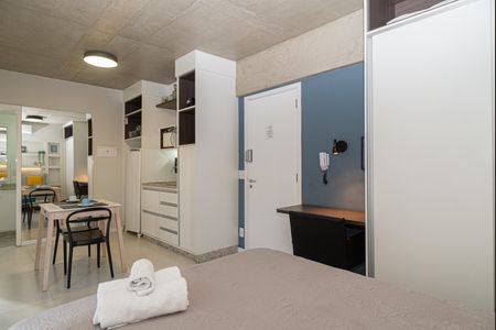 Studio para alugar com 32m², 1 quarto e sem vaga Studio para alugar com 32m², 1 quarto e sem vagaQuarto