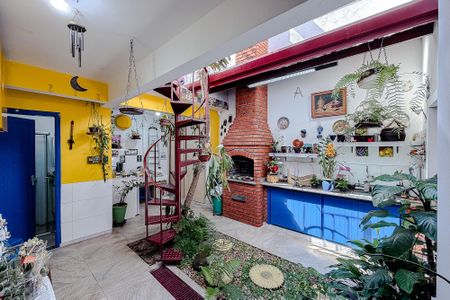 Casa à venda com 100m², 2 quartos e 1 vaga Casa à venda com 100m², 2 quartos e 1 vagaÁrea externa