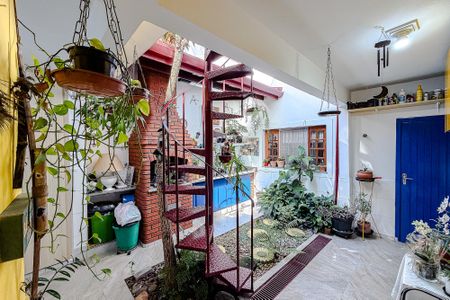 Casa à venda com 100m², 2 quartos e 1 vaga Casa à venda com 100m², 2 quartos e 1 vagaÁrea externa