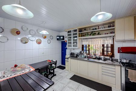 Casa à venda com 100m², 2 quartos e 1 vaga Casa à venda com 100m², 2 quartos e 1 vagaCozinha