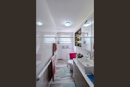 Banheiro da Suíte de casa à venda com 2 quartos, 100m² em Vila São José, São Paulo