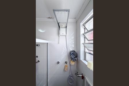 Casa à venda com 100m², 2 quartos e 1 vaga Casa à venda com 100m², 2 quartos e 1 vagaBanheiro da Suíte