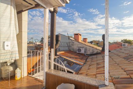 Casa de condomínio à venda com 96m², 3 quartos e 2 vagasLavanderia