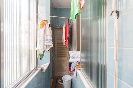 Apartamento para alugar com 68m², 2 quartos e 1 vagaÁrea de Serviço