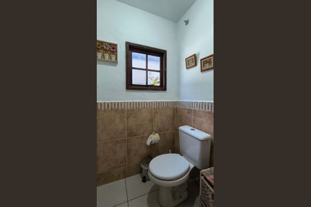 Lavabo  de casa de condomínio para alugar com 4 quartos, 400m² em Vargem Grande, Rio de Janeiro