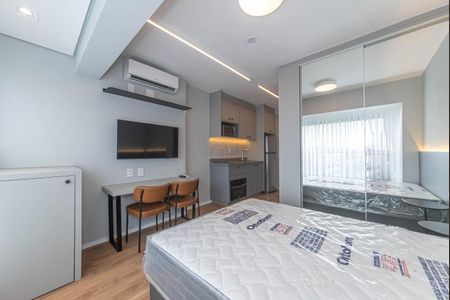 Quarto de kitnet/studio para alugar com 1 quarto, 29m² em Vila Cordeiro, São Paulo