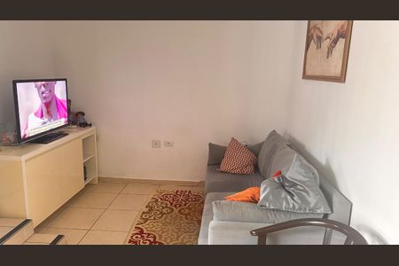 Foto 10 de casa para alugar com 2 quartos, 110m² em Vila Firmiano Pinto, São Paulo