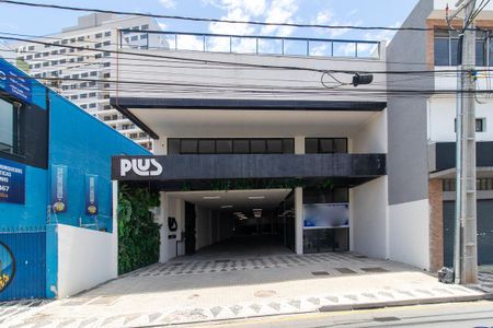 Apartamento para alugar com 36m², 1 quarto e 1 vaga Apartamento para alugar com 36m², 1 quarto e 1 vagaFachada