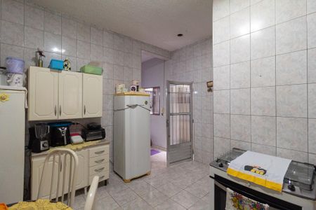 Casa para alugar com 180m², 1 quarto e 2 vagas Casa para alugar com 180m², 1 quarto e 2 vagasCozinha