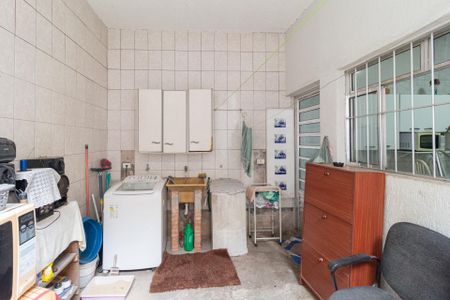 Casa para alugar com 180m², 1 quarto e 2 vagas Casa para alugar com 180m², 1 quarto e 2 vagasÁrea de serviço