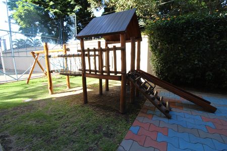 Apartamento para alugar com 80m², 3 quartos e 1 vagaÁrea comum - Playground