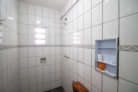 Casa para alugar com 46m², 1 quarto e sem vaga Casa para alugar com 46m², 1 quarto e sem vagaBANHEIRO