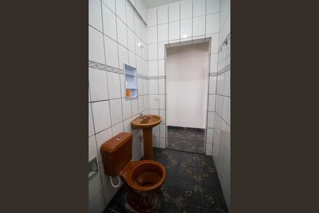 Casa para alugar com 46m², 1 quarto e sem vaga Casa para alugar com 46m², 1 quarto e sem vagaBANHEIRO