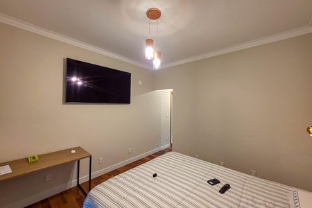 Casa à venda com 3 quartos, 200m² em Vila Alpina, São Paulo