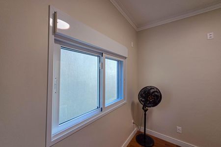 Casa à venda com 3 quartos, 200m² em Vila Alpina, São Paulo