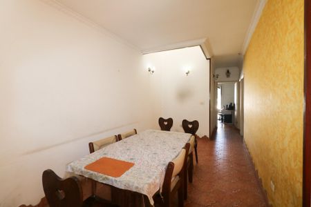 Casa para alugar com 140m², 3 quartos e 4 vagasSala