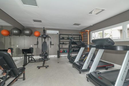 Apartamento à venda com 73m², 2 quartos e 1 vagaÁrea comum - Academia