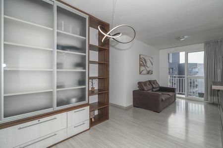Sala de apartamento à venda com 2 quartos, 73m² em Jardim Sabará, Porto Alegre