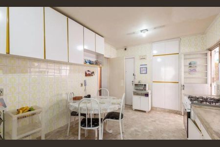Apartamento à venda com 3 quartos, 240m² em Paraíso, São Paulo