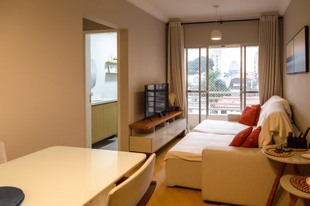 Sala de apartamento para alugar com 2 quartos, 58m² em Jardim Zaira, Guarulhos