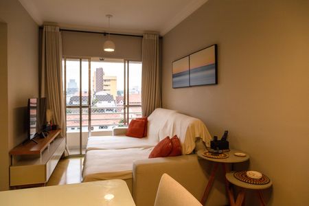 Sala de apartamento para alugar com 2 quartos, 58m² em Jardim Zaira, Guarulhos