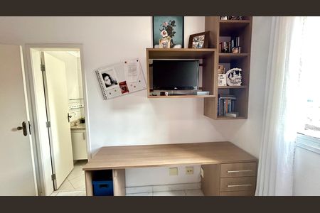 Apartamento à venda com 140m², 3 quartos e 3 vagas Apartamento à venda com 140m², 3 quartos e 3 vagasQuarto 2