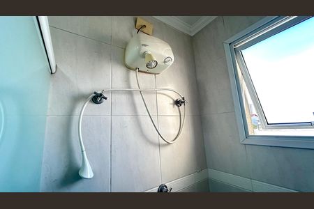 Apartamento à venda com 140m², 3 quartos e 3 vagas Apartamento à venda com 140m², 3 quartos e 3 vagasBanheiro 1
