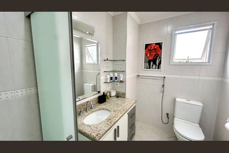 Apartamento à venda com 140m², 3 quartos e 3 vagas Apartamento à venda com 140m², 3 quartos e 3 vagasBanheiro 3