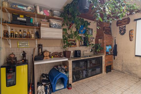 Casa à venda com 103m², 3 quartos e 2 vagas Casa à venda com 103m², 3 quartos e 2 vagasChurrasqueira