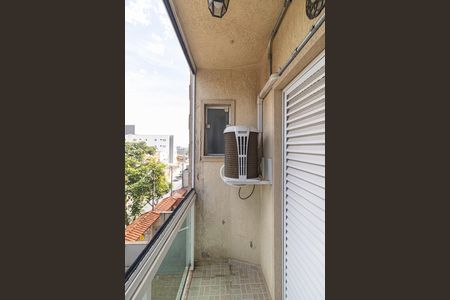 Casa à venda com 103m², 3 quartos e 2 vagas Casa à venda com 103m², 3 quartos e 2 vagasVaranda Suíte