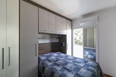 Casa à venda com 103m², 3 quartos e 2 vagas Casa à venda com 103m², 3 quartos e 2 vagasSuíte