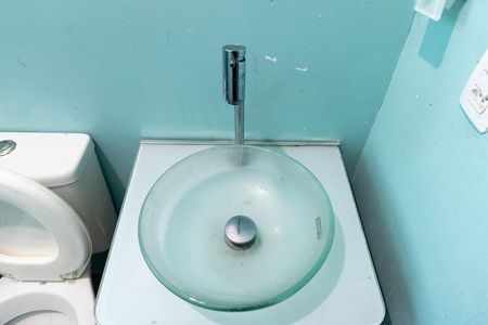 Apartamento para alugar com 59m², 2 quartos e 1 vaga Apartamento para alugar com 59m², 2 quartos e 1 vagaBanheiro