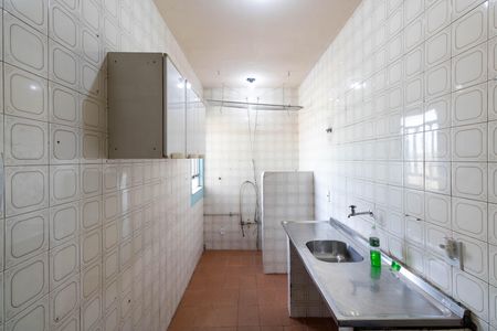 Apartamento para alugar com 59m², 2 quartos e 1 vaga Apartamento para alugar com 59m², 2 quartos e 1 vagaCozinha e Área de Serviço