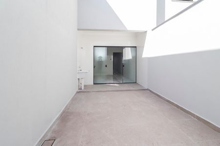 Casa à venda com 116m², 3 quartos e 2 vagasÁrea de Serviço / Quintal