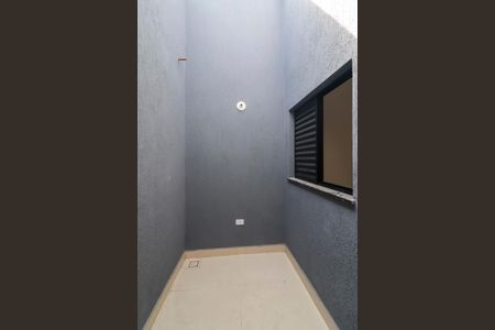Casa à venda com 116m², 3 quartos e 2 vagasJardim de Inverno